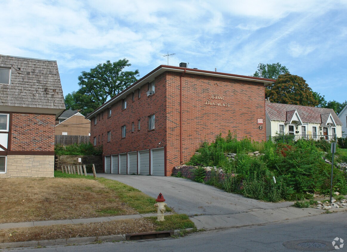 Primary Photo - 330 N 35th St