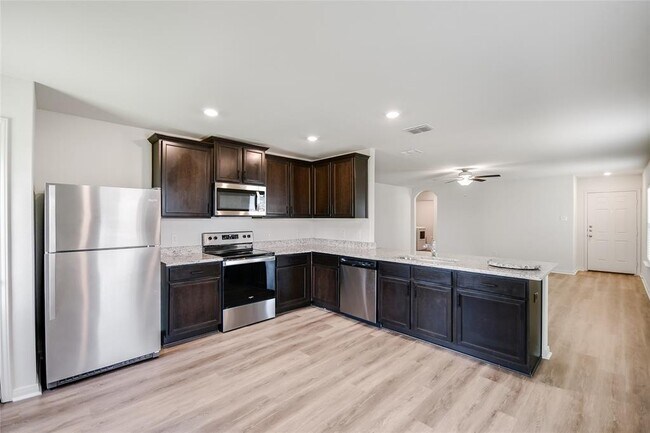 Building Photo - 3926 Turtle Creek