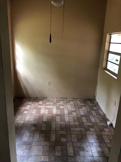 Building Photo - First Month Free!!