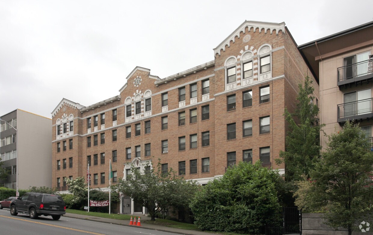 Foto del edificio - Sovereign Apartments
