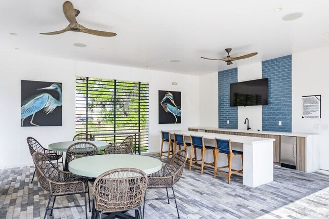 Foto del edificio - 12430 Rain Strm Ct