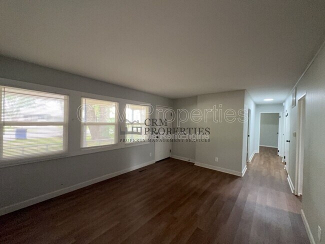 Foto del edificio - 5204 Arrowhead Blvd