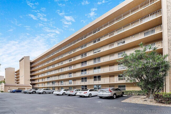 Foto del edificio - 4550 NW 18th Ave