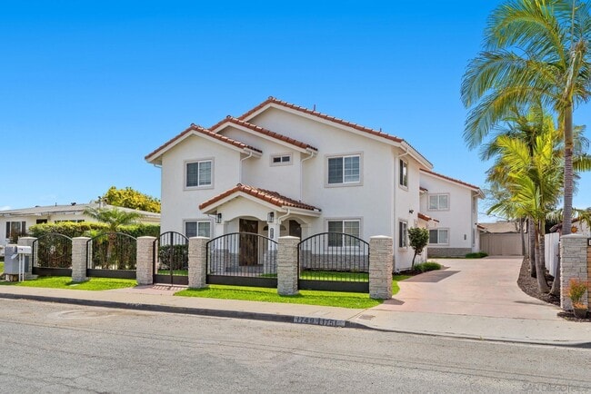 Foto del edificio - 1749 Dahlia Ave