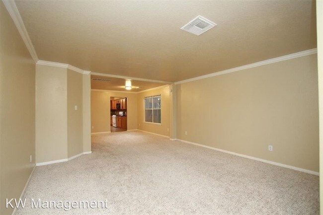 Building Photo - 23119 Kimberly Glen Ln