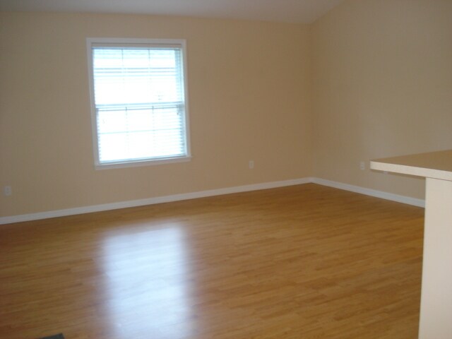 Building Photo - 33 Beeler Rd