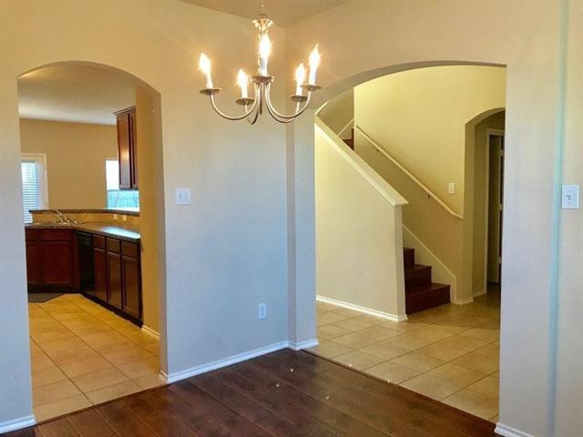 Building Photo - 9801 Tyler Dr