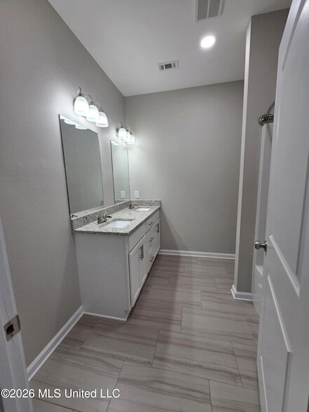 Foto del edificio - 117 Ridge Ln