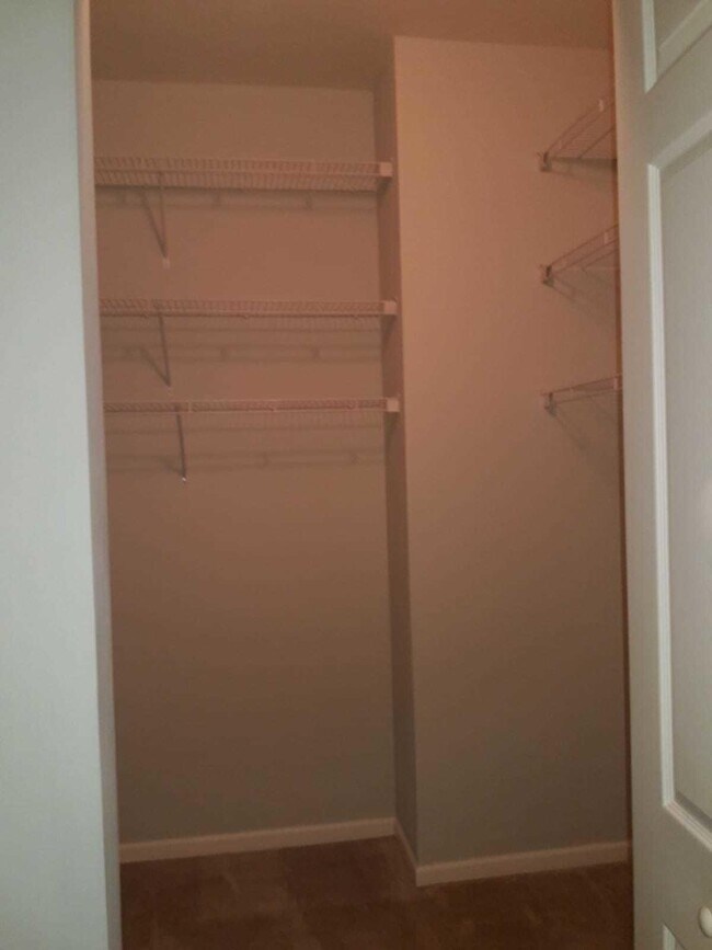 Foto del edificio - 9250 Pineville Dr