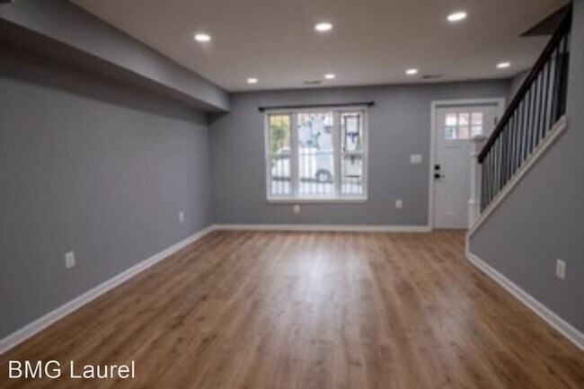 Building Photo - 3 br, 3.5 bath House - 1369 Adams St NE
