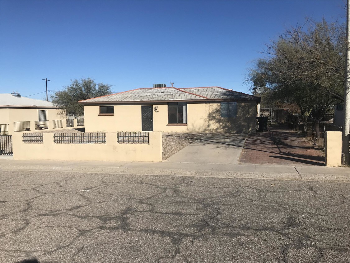 950 W Calle Alvord, Tucson, AZ 85706 House Rental in Tucson, AZ