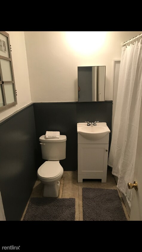Building Photo - 5441 Torresdale Ave
