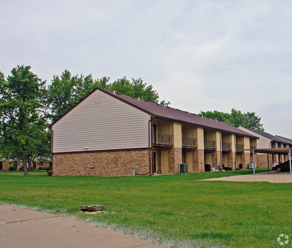 Building Photo - 7812 Betsy Ross Cir