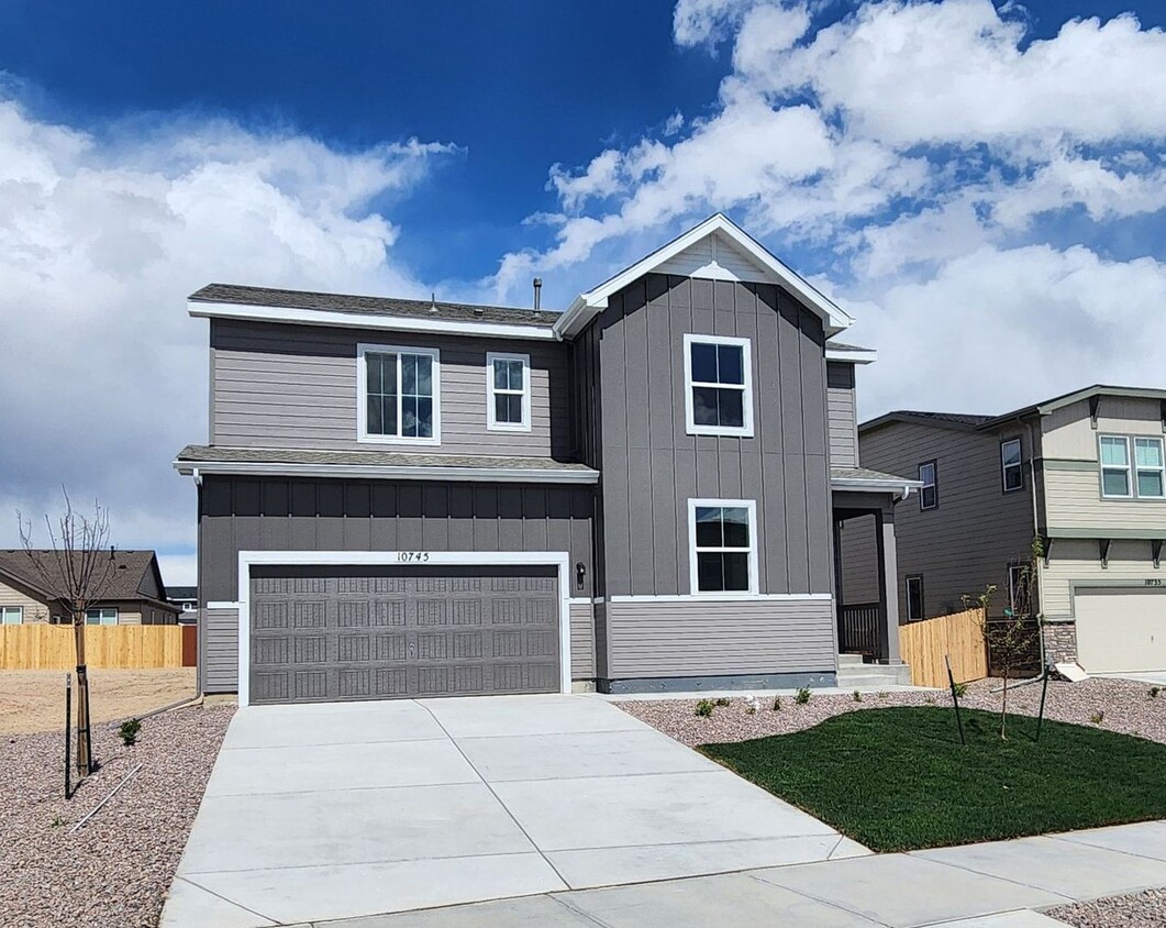 Primary Photo - Brand New Home in Meridian Ranch on Evenin...