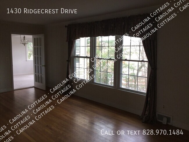Foto del edificio - 1430 Ridgecrest Dr