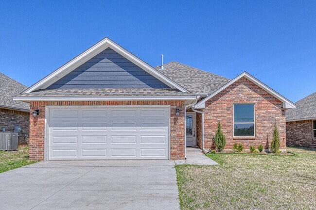 Brand New Construction in Savannah Estates! - Brand New Construction in Savannah Estates! House