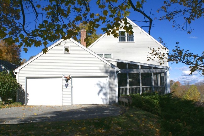 Building Photo - 120 Prospect St