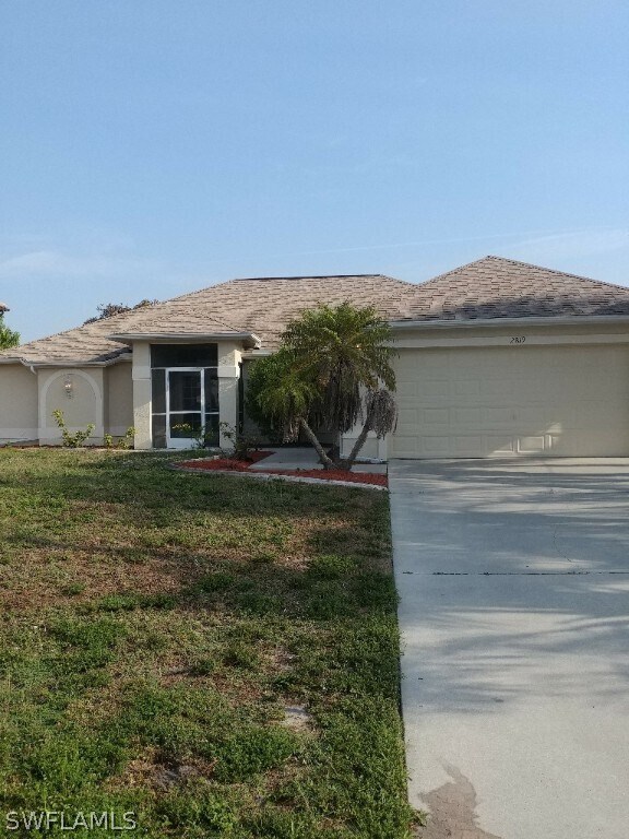 Foto principal - 2819 SW 25th St
