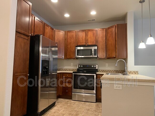 Building Photo - 4125 Brookside Mesa View
