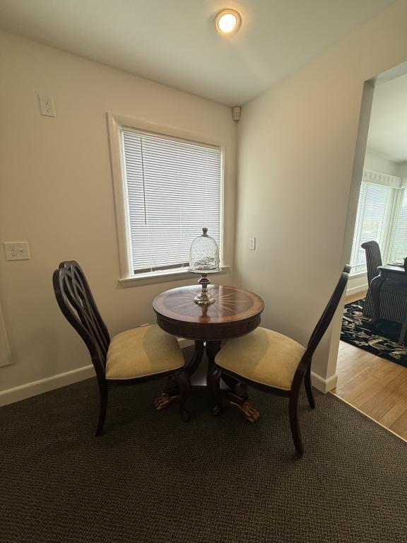 Foto del edificio - 76 Borden Rd