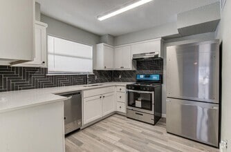 Building Photo - 3301 Dalton St