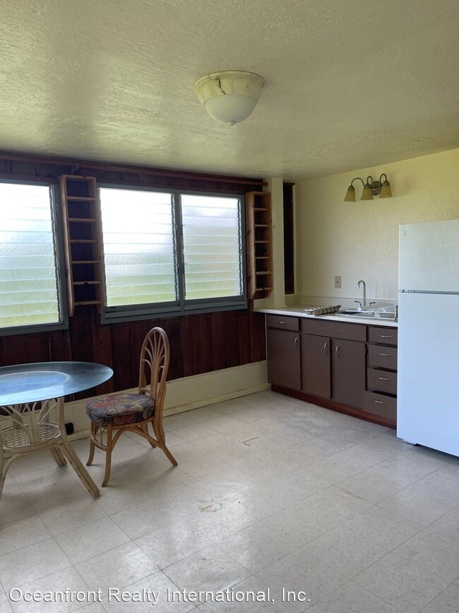 Building Photo - Studio, 1 bath House - 5-7444 Kuhio Highway