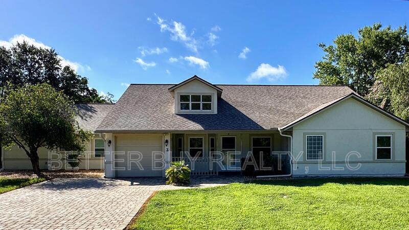 Primary Photo - 2 Forest Grove Dr