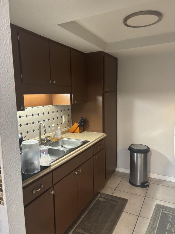 Foto del edificio - 6080 22nd Ave N