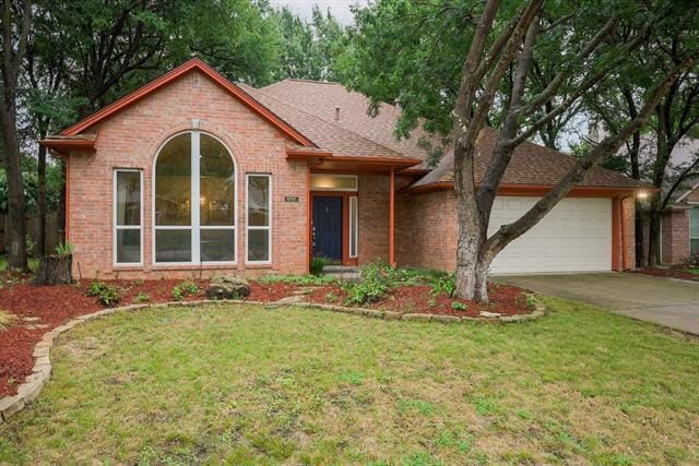 Primary Photo - 1717 Parkwood Dr