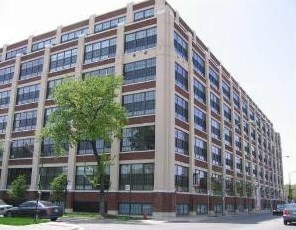 Foto del edificio - 3963 W Belmont Ave