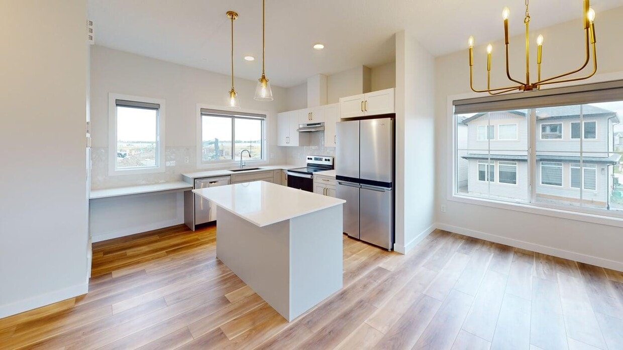Primary Photo - 2610-159 159 St SW