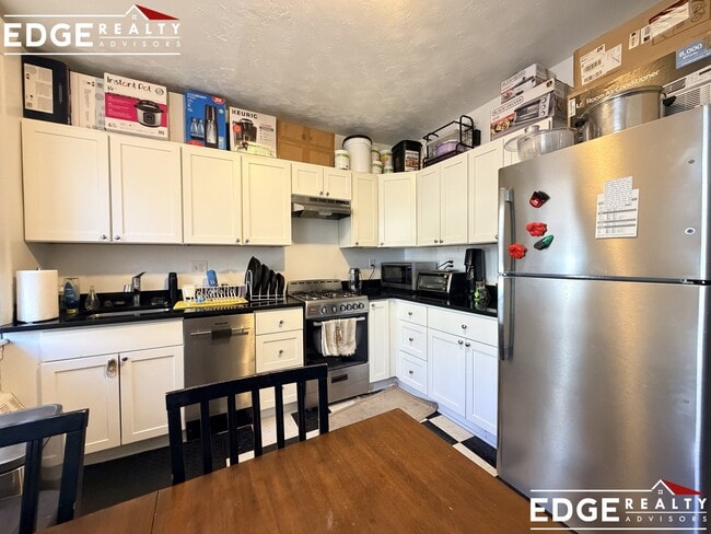 Photo - 130 Brainerd Rd Apartment