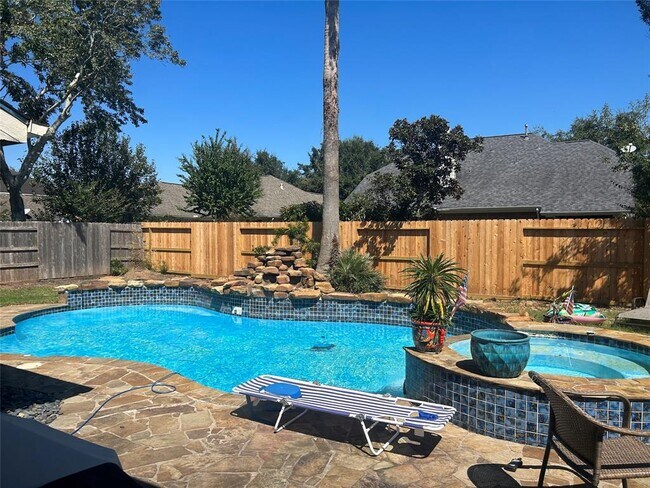 Foto del edificio - 1818 River Trail