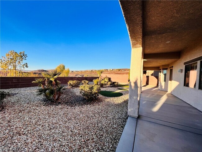 Building Photo - 2154 Montana Pine Dr