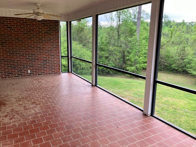 Foto del edificio - 2766 County Rd 1128