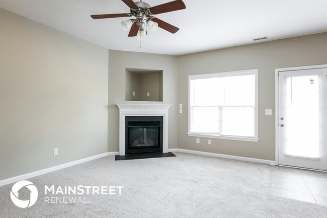 Building Photo - 1903 Lees Chapel Rd