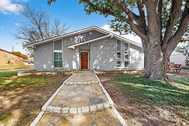 Foto principal - 4006 Mayflower Dr