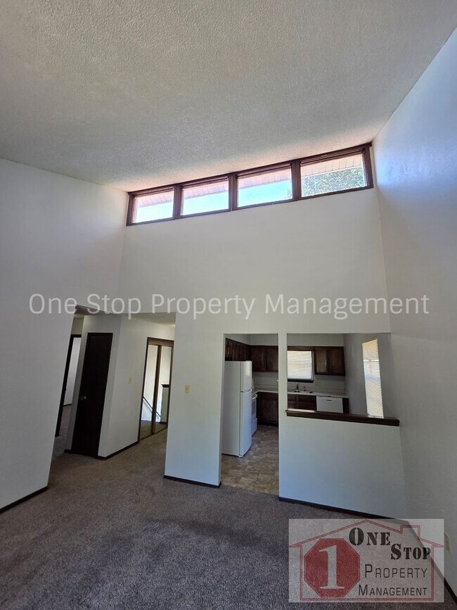 Foto del edificio - 17312 East 49th St Ct S