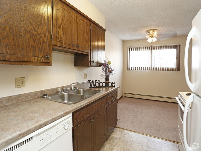Building Photo - 820 Driftwood Dr
