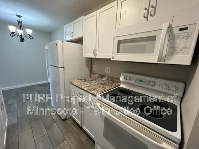 Building Photo - 12984 Nicollet Ave