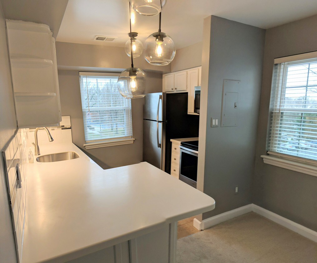 Foto principal - 2105 N Taft St