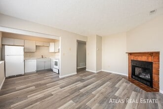 Building Photo - 3310 Cochran Dr