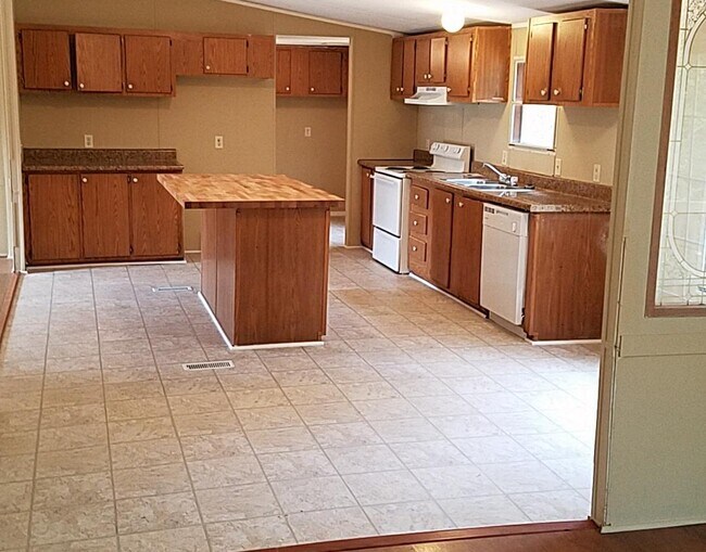Foto del edificio - 111 Meadow Hills Dr