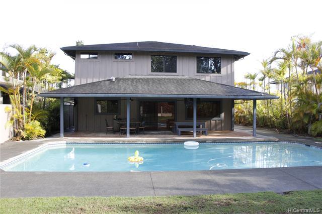 Primary Photo - 95-214-214 Kapanoe Pl