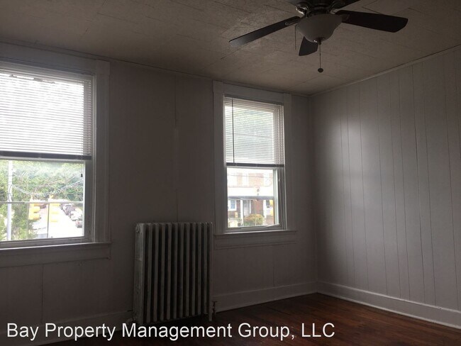 Building Photo - 4302 Falls Rd