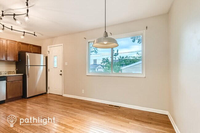 Foto del edificio - 19620 Redwood Lane, Mokena, IL, 60448