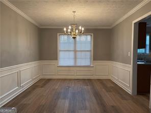 Building Photo - 3090 Northcliff Dr