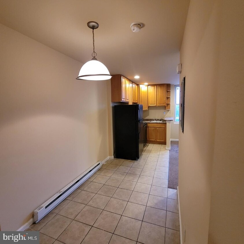 6110 N Broad St, Philadelphia, PA 19141 Room for Rent in Philadelphia