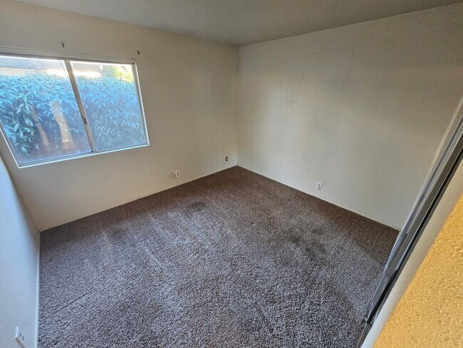 Foto del edificio - 459 Waterford Dr