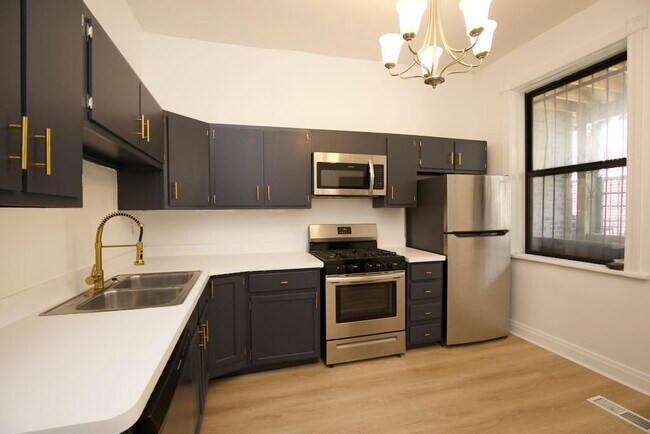Foto del edificio - 2943 N Halsted St